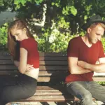 Τα «γονίδια του χωρισμού»: Φταίει το DNA για όσους ατύχησαν στον έρωτα;