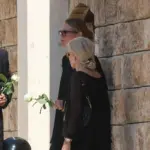 Έλενα Κατραβά: Συντετριμμένη στην κηδεία του Λορέντζο Καριέρε