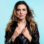 Η Φωτεινή Δάρρα αλλάζει σελίδα – Οι «Δύο Σιωπές» φέρνουν τη νέα της αρχή
