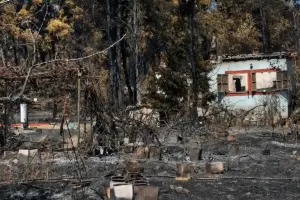 Σκηνές τραγωδίας στο Ωραιόκαστρο: Νεκρός στη ντουλάπα βρέθηκε ο 12χρονος