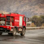 Φωτιά ανάμεσα σε Γέρακα και Ανθούσα – Μήνυμα από το 112 στους κατοίκους