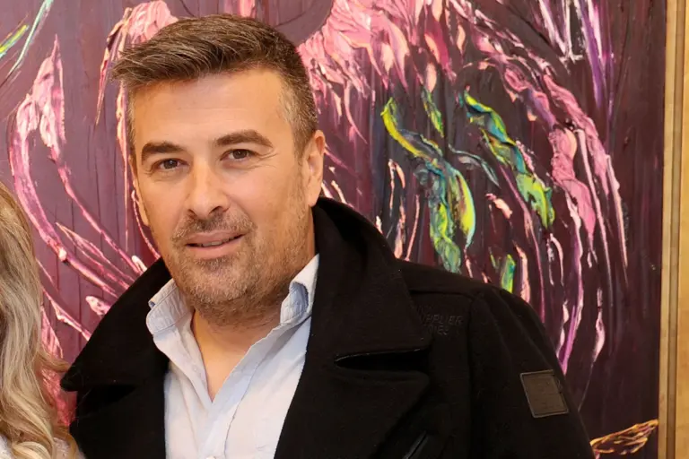 Ο Αϊβάζης «λιώνει» για τη Νατάσα του – Δημοσίευσε τρυφερή φωτογραφία με τη σύντροφό του