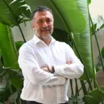 Γιάννης Φωστηρόπουλος, δήμαρχος Παλαιού Φαλήρου: «Ποια Βουλή; Μόνο ο δήμος μου»