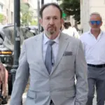 Γιάννης Παπαμιχαήλ: Επισκέφτηκε τον τάφο της μητέρας του μία ημέρα μετά το μνημόσυνο