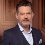 Γιάννος Περλέγκας: Ο ήρωας που θα υποδυθεί στις «Κόρες της Αρετής»