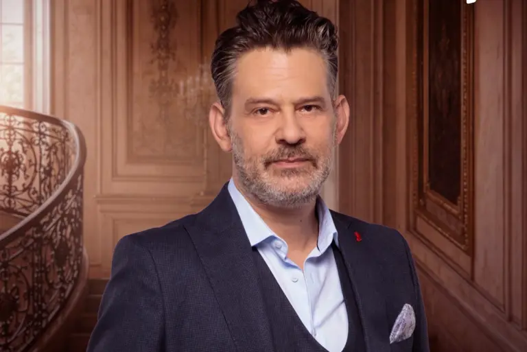 Γιάννος Περλέγκας: Ο ήρωας που θα υποδυθεί στις «Κόρες της Αρετής»