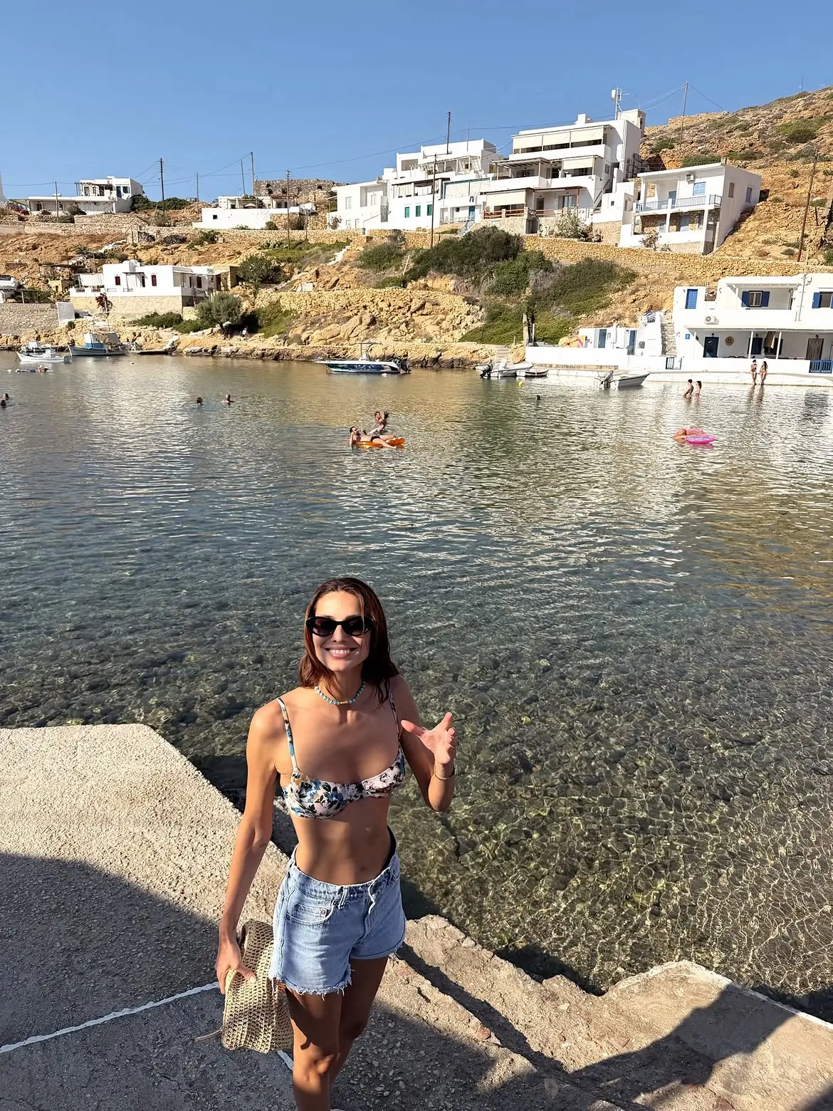 Η Ηλιάνα Παπαγεωργίου στη Σίφνο