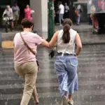 Καιρός: Από τα 39άρια στις μπόρες - Πού αλλάζει το σκηνικό