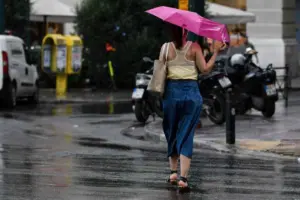 Αλλάζει ο καιρός μετά το μεσημέρι: Πού θα εκδηλωθούν μπόρες