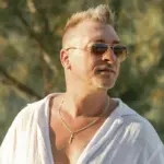 Ο Χρήστος Καρβέλας τραγουδά τον χωρισμό και το αποτέλεσμα καθηλώνει