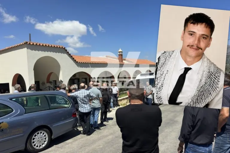 Ρέθυμνο: Ράγισαν καρδιές στο τελευταίο «αντίο» στον 25χρονο πυροσβέστη Παντελή Διαμαντάκη