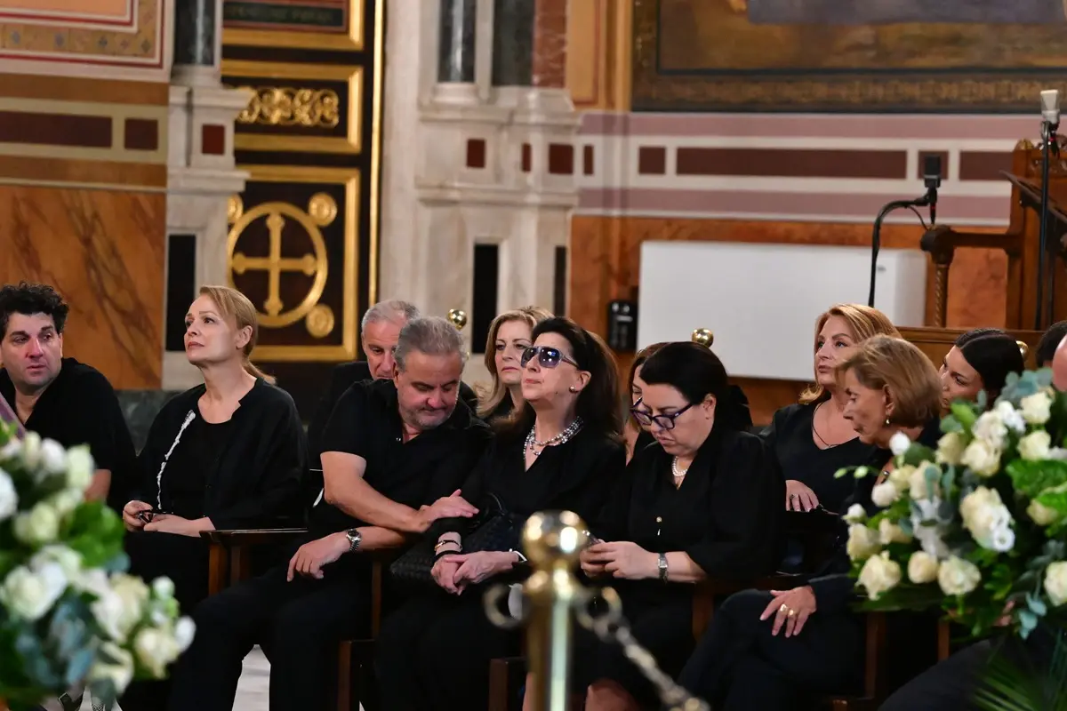 Κηδεια Μάρως Κοντού