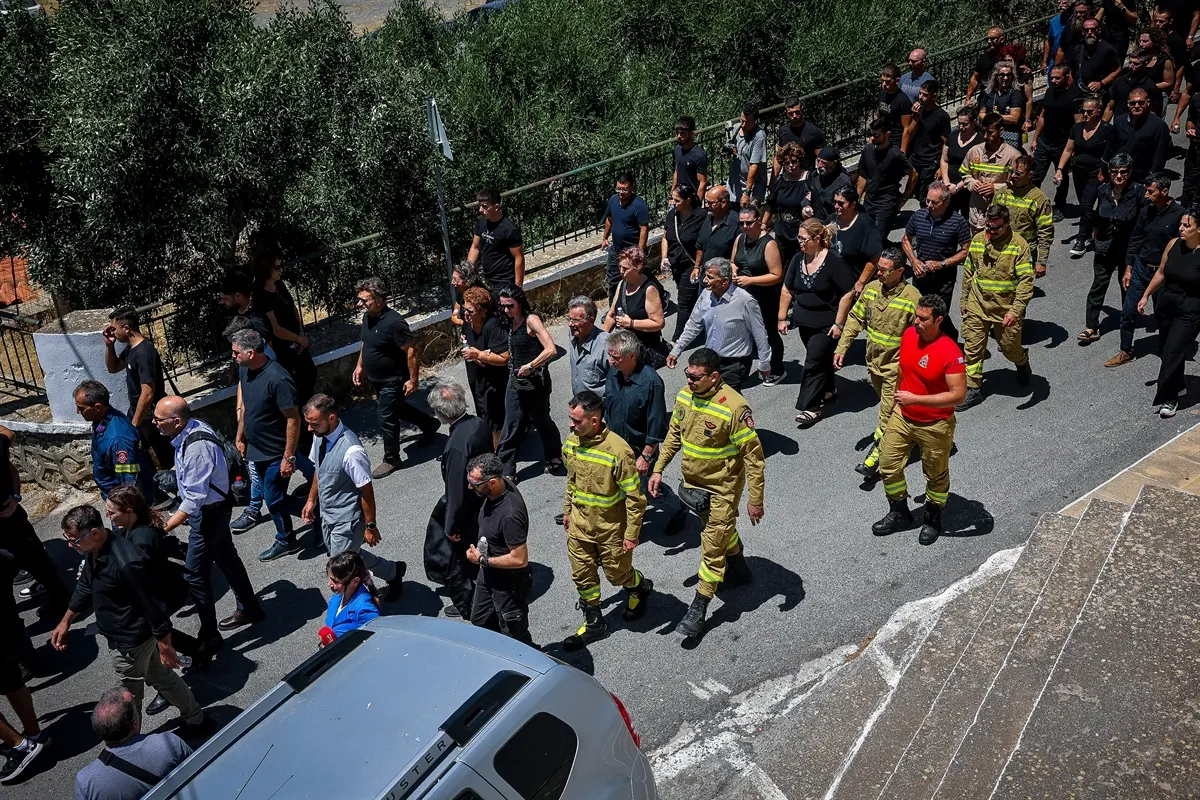 Κηδεια πυροσβέστη Παντελή Διαμαντάκη