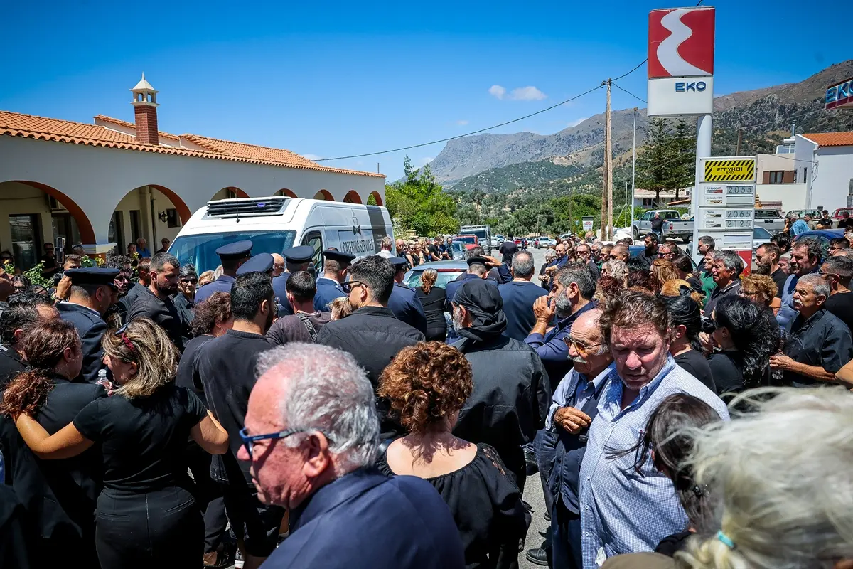Κηδεια πυροσβέστη Παντελή Διαμαντάκη