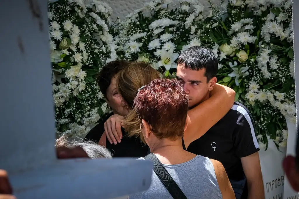Κηδεια πυροσβέστη Παντελή Διαμαντάκη
