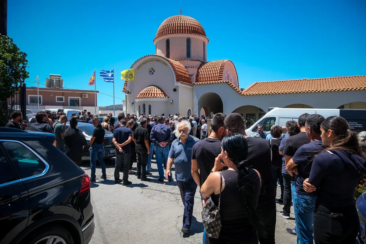 Κηδεια πυροσβέστη Παντελή Διαμαντάκη