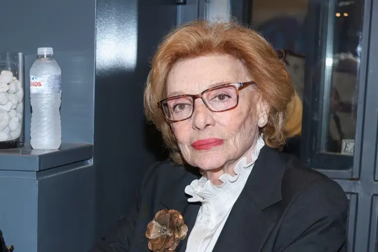 «Τεράστια ασέβεια. Θλίψη και απογοήτευση…» - Το ξέσπασμα μετά την κηδεία της Μάρως Κοντού