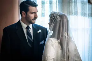 «Κρίνο και Αγκάθι»: Νέο backstage βίντεο από τη μεγάλη σειρά εποχής του ΑΝΤ1