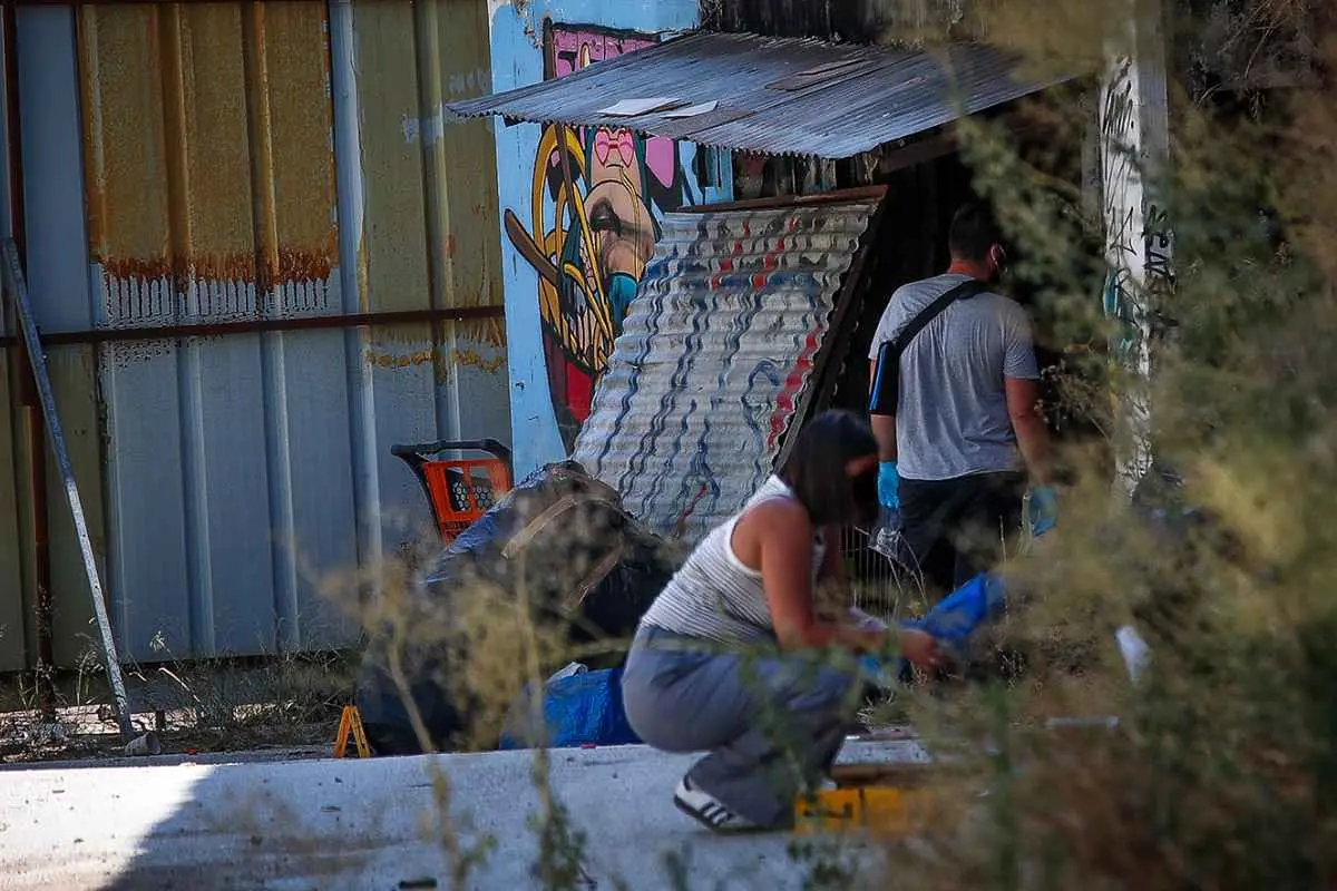 Το σημείο στην Κυψέλη όπου εντοπίστηκε η σορός μέσα σε βαλίτσα