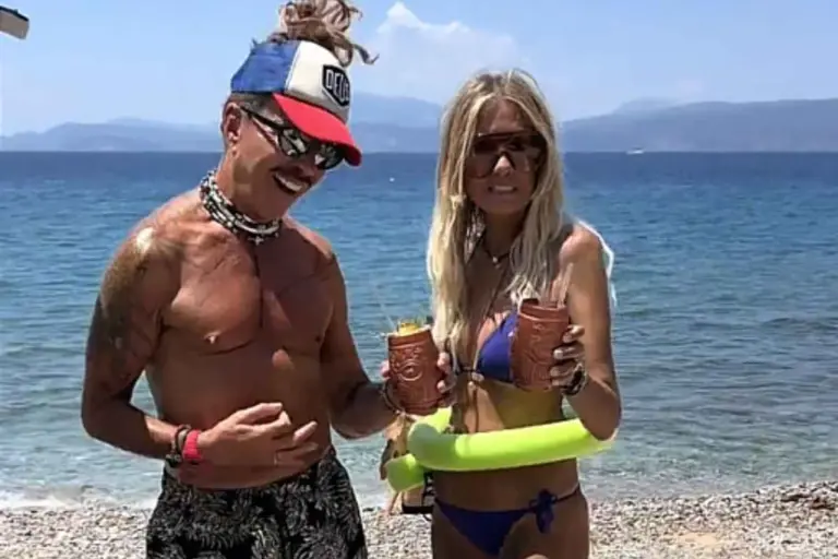 «Λακ attack» σε beach bar