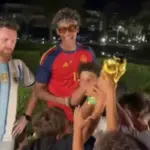 Μουντιαλικό πάρτι με σωσίες