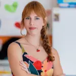 Λένα Μποζάκη: Από τα γυρίσματα του «Μπαμπά σ’αγαπώ» στις παραλίες – Οι πόζες με μαγιό