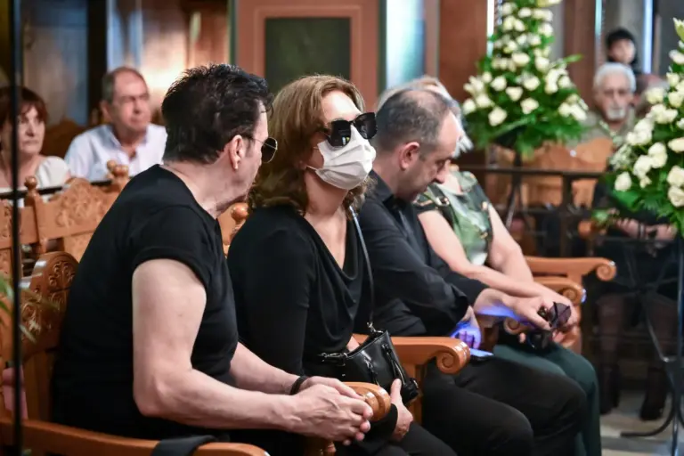 Ο Σαγιώρ ξεσπά για τη Μαίρη Λίντα: «Βουλώστε το!»