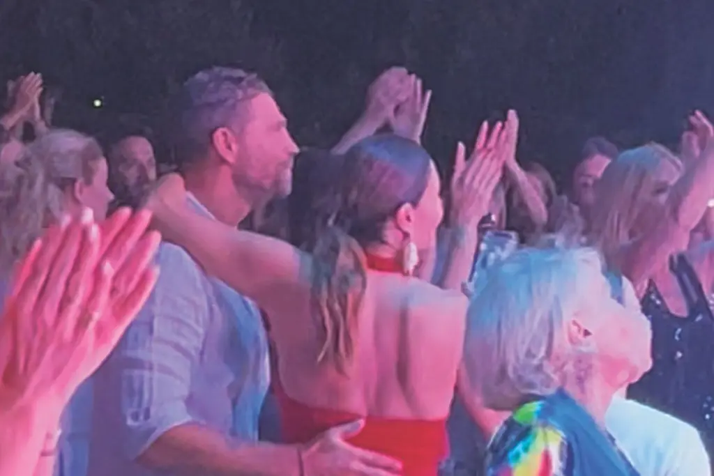 Ο Μανίκας και η Πατέρα