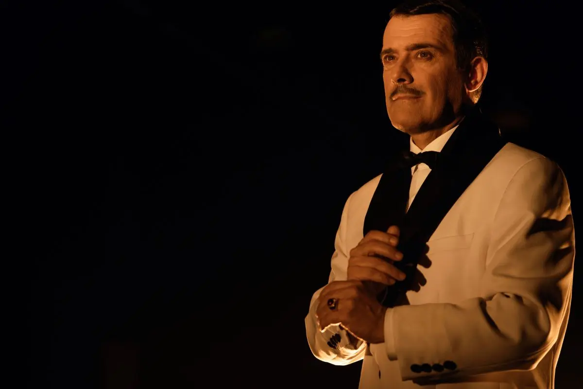 manolis xiotis parastasi