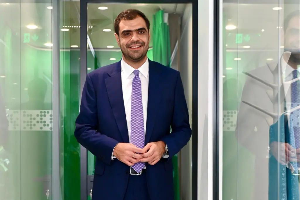 Παύλος Μαρινάκης συνέντευξη κυβερνητικός εκπρόσωπος