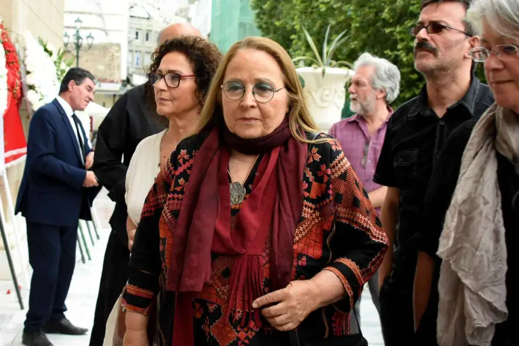 Η Μαρίζα Κωχ επιστρέφει στη σκηνή με το φόρεμα της Eurovision