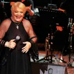 Μαίρη Λίντα: Ηλιοβασιλέματα με τελευταίο ποτηράκι