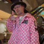 O «Mr Monopoly» τρελαίνει τη χρυσή νεολαία της Μυκόνου