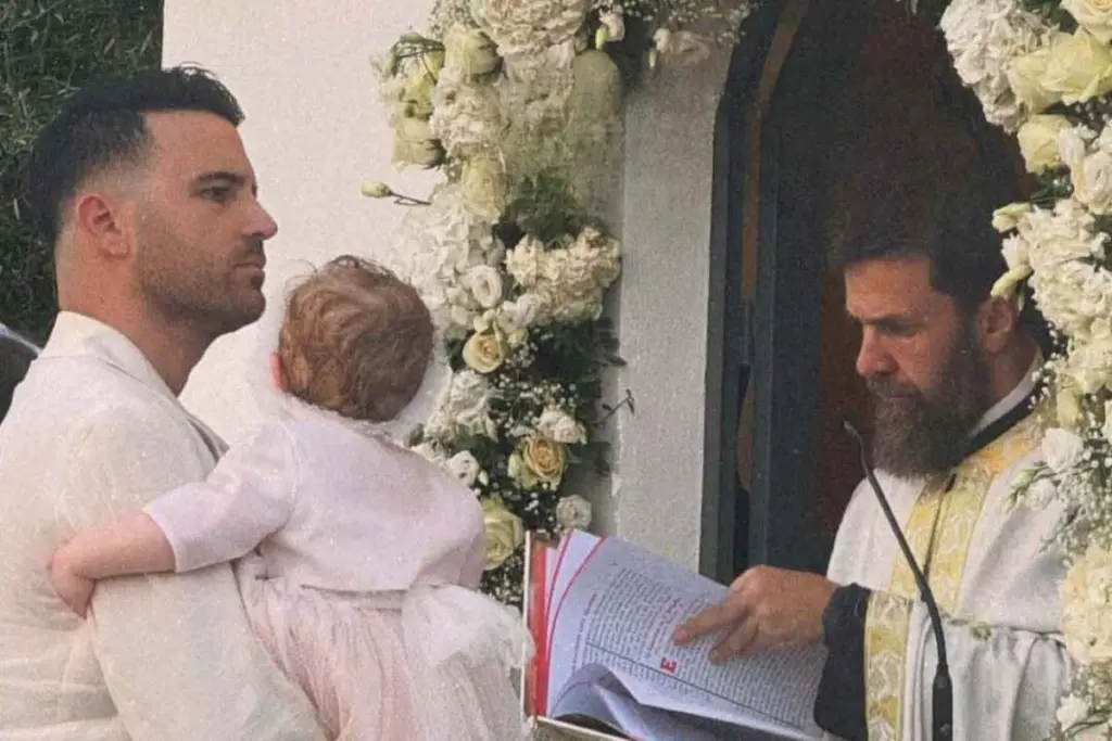 Ο Νικηφόρος στη βάφτιση της ανιψιάς του Ιωάννας