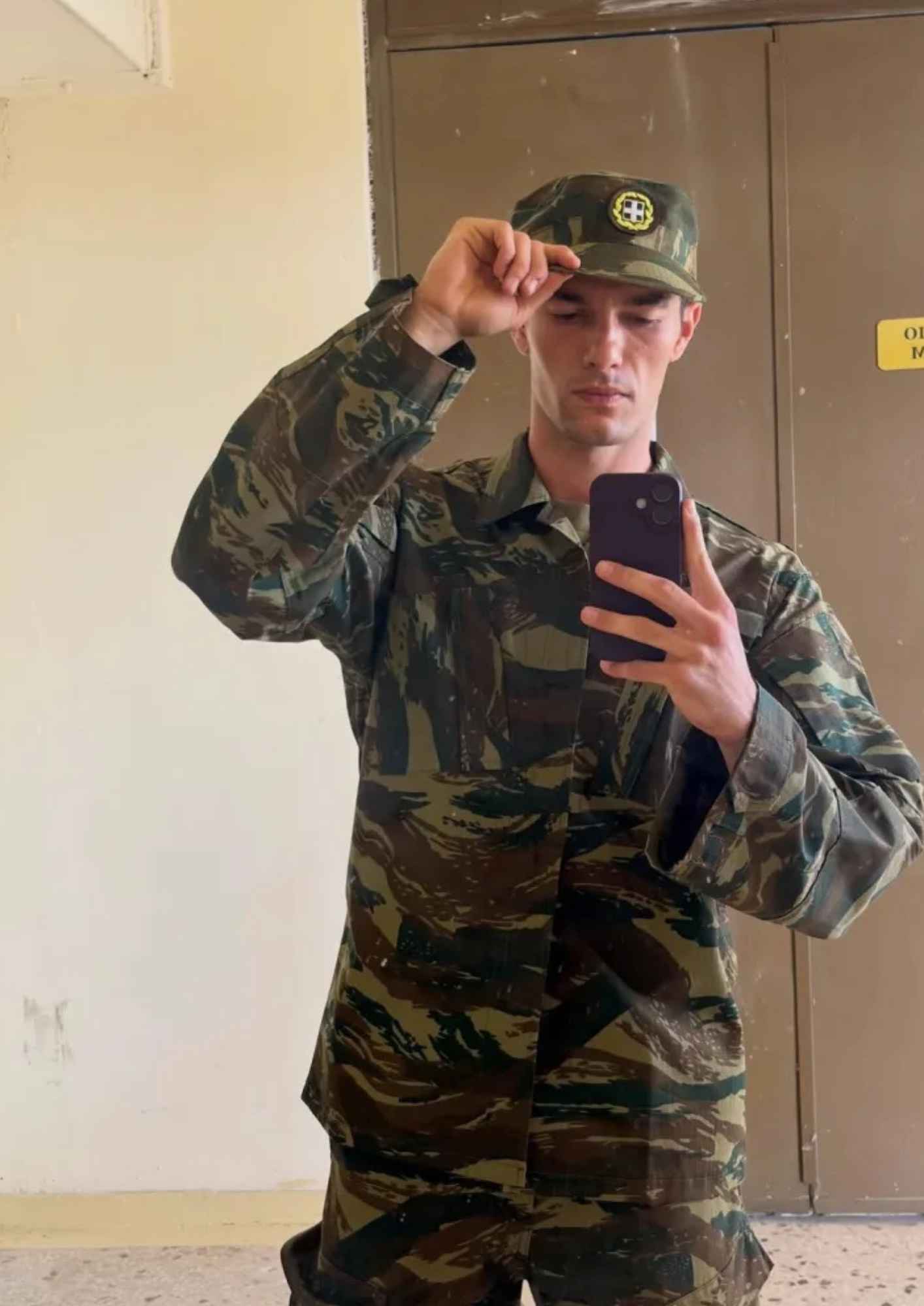 Ο Νίκος Κοσώνας ξεκίνησε τη στρατιωτική του θητεία