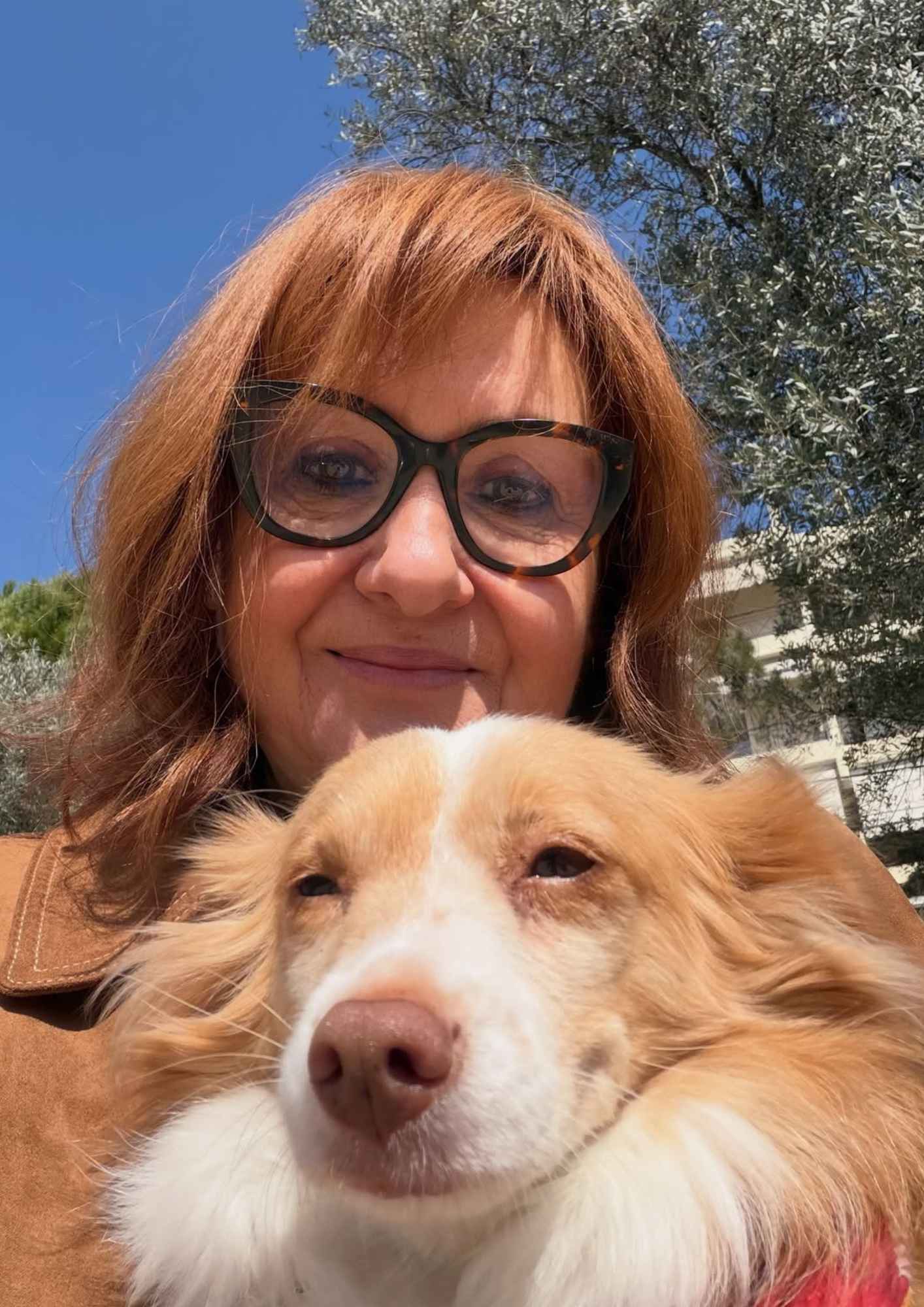 Η Φωτεινή Ντεμίρη αποχαιρετά το αγαπημένο της σκυλάκι