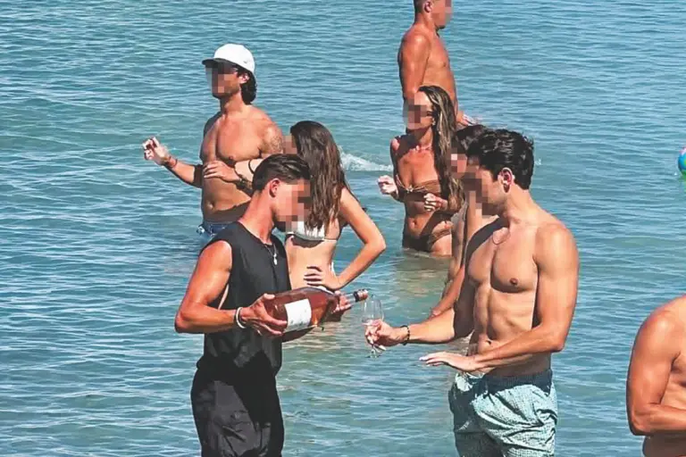«Σέρβις ντροπής» στην Πάρο