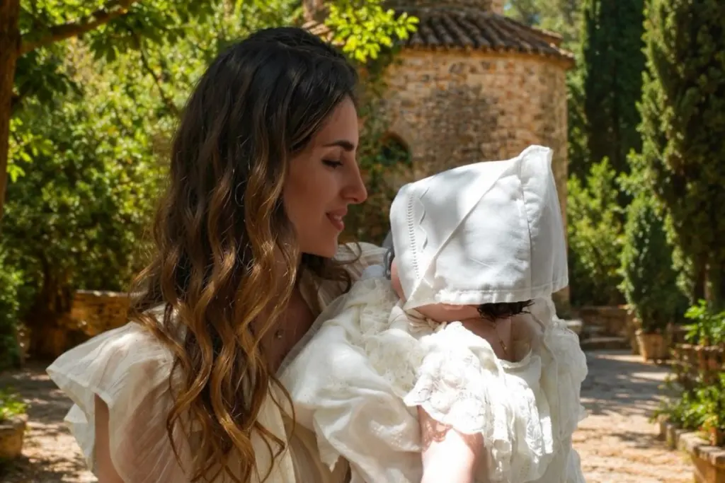 Η βάφτιση της κόρης της Παυλίνας Βουλγαράκη