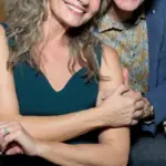 Παντρεύτηκε στα 61 το διάσημο μοντέλο: Ο 62χρονος γαμπρός με τζιν και αθλητικά στον γάμο