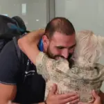 Αποθέωση για τους παγκόσμιους πρωταθλητές: Θερμή υποδοχή στην Εθνική πόλο με το χρυσό μετάλλιο