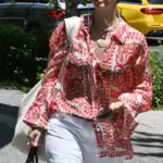 Πρώην νικήτρια του My Style Rocks με εντυπωσιακή εμφάνιση στο κέντρο της Αθήνας