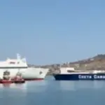 Σύγκρουση δύο πλοίων στο λιμάνι της Σούδας - Βίντεο της στιγμή της σύγκρουσης