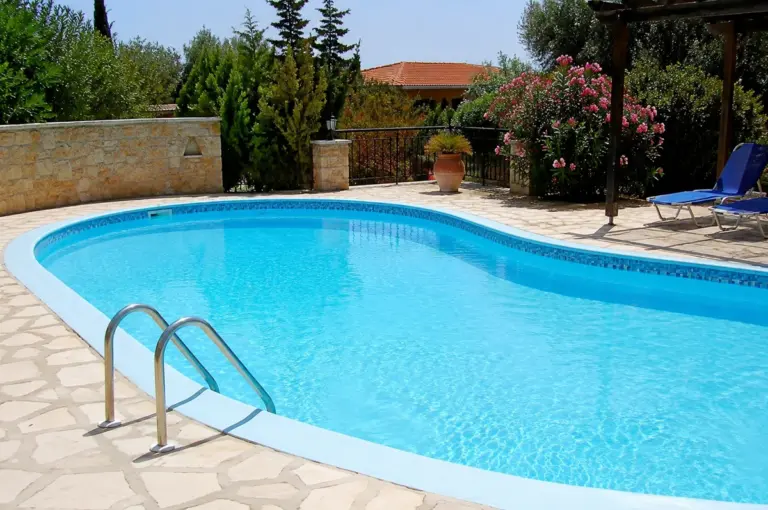 Τραγωδία στη Μεσσηνία: 6χρονος πνίγηκε σε πισίνα – Η μητέρα του εργαζόταν στο σπίτι