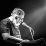 Sold out η μεγάλη συναυλία - αφιέρωμα στον Θάνο Μικρούτσικο στο Δημοτικό Θέατρο Λυκαβηττού