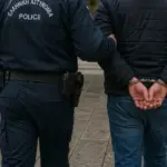 Θεσσαλονίκη: Ένστολος του Λιμενικού συνελήφθη για ενδοοικογενειακή βία