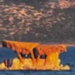 Σάλος στα Κουφονήσια: Συνελήφθη επιχειρηματίας για πλωτή καντίνα σε προστατευόμενη περιοχή