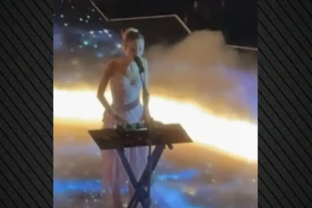 stigmiotipo apo tin sinaulia tiw ariana grande