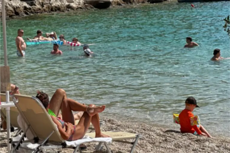 Καιρός: «Φούρνος» με 39άρια η Τετάρτη