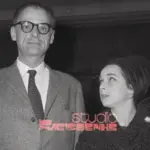 Άννα Φόνσου: Το σπάνιο στιγμιότυπο με τον Άρθουρ Μίλερ στην Αθήνα το 1964