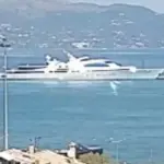 Χλιδή εκατομμυρίων στην Κέρκυρα: Νιάρχος - Σεΐχης Hamdan Al Nahyan κατέπλευσαν με τα πλωτά παλάτια τους